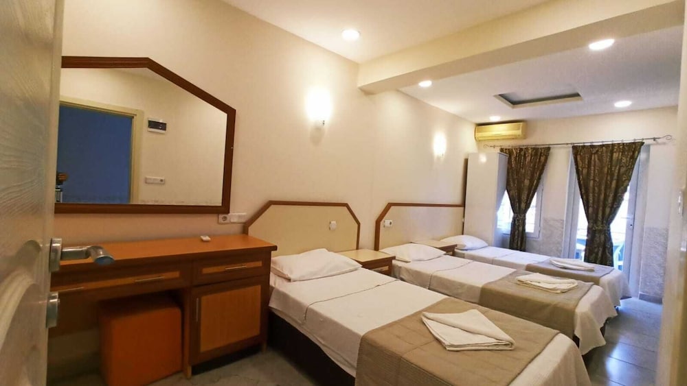 Ideal Pension Rezervasyon