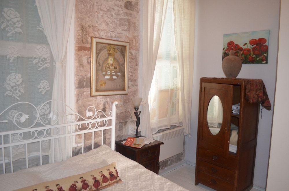 Son Vapur Kuleli Konukevi Rezervasyon