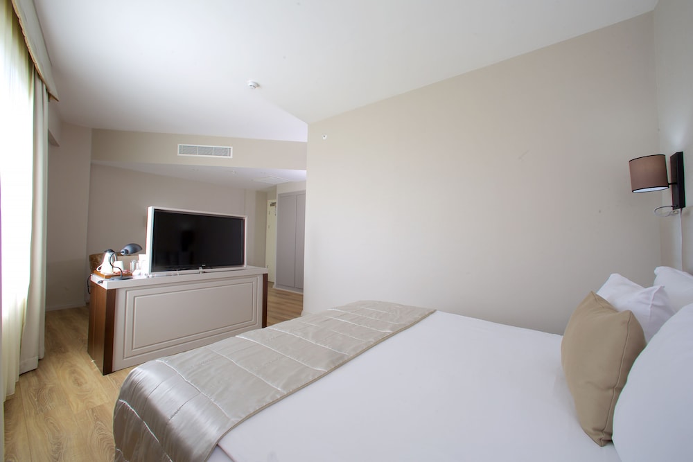 Ramada by Wyndham Soma Rezervasyon