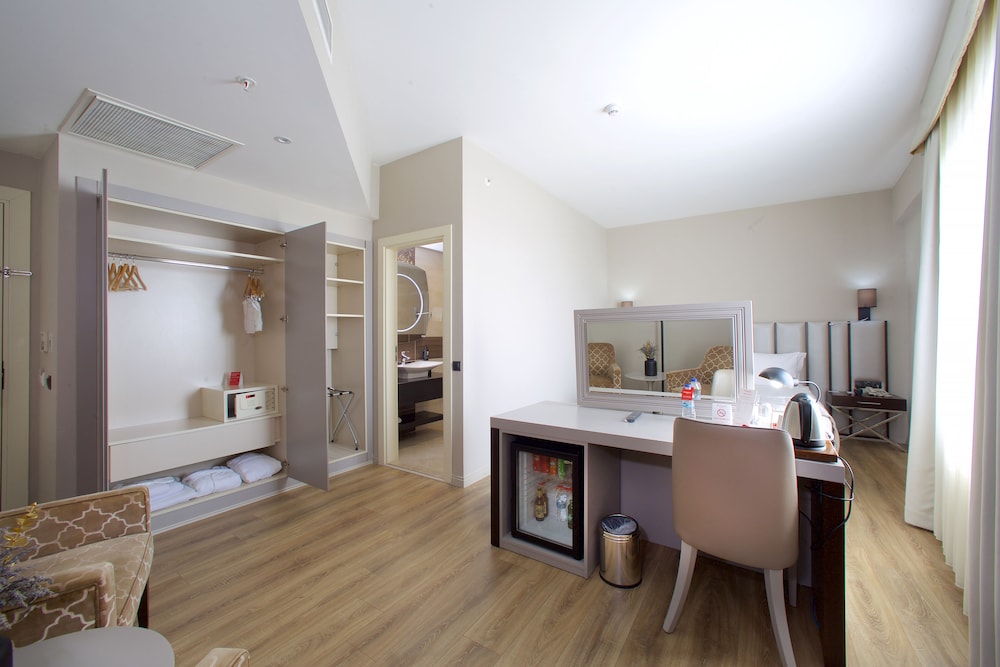 Ramada by Wyndham Soma Rezervasyon