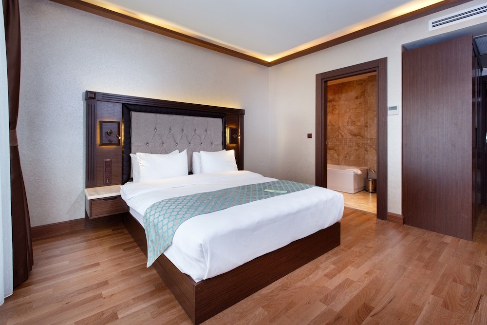 Sera Lake Resort Rezervasyon