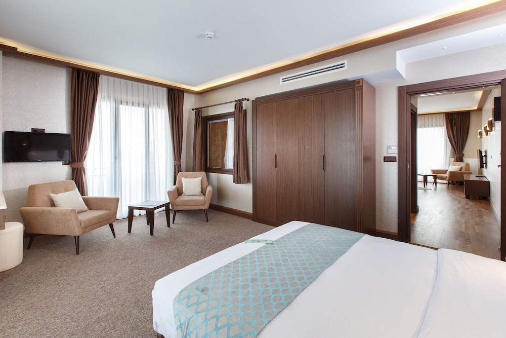 Sera Lake Resort Rezervasyon