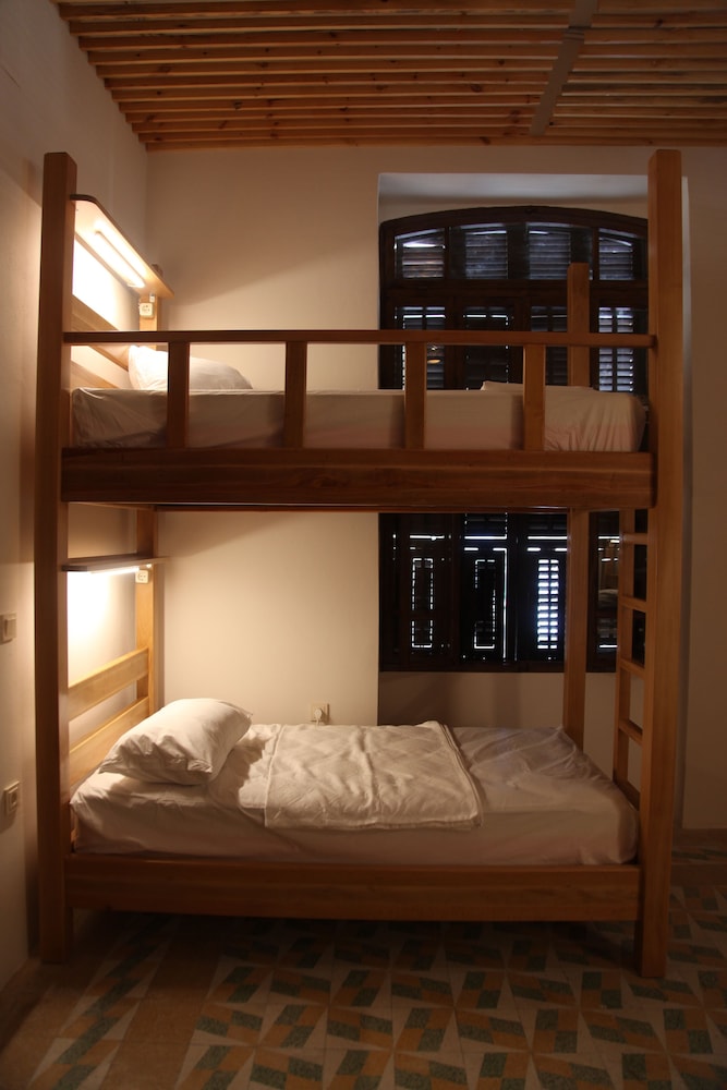 Fi Hostel Rezervasyon