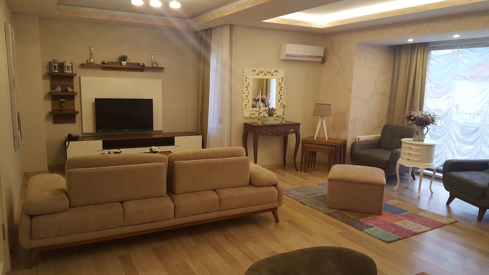 Crystal Continental Rezervasyon