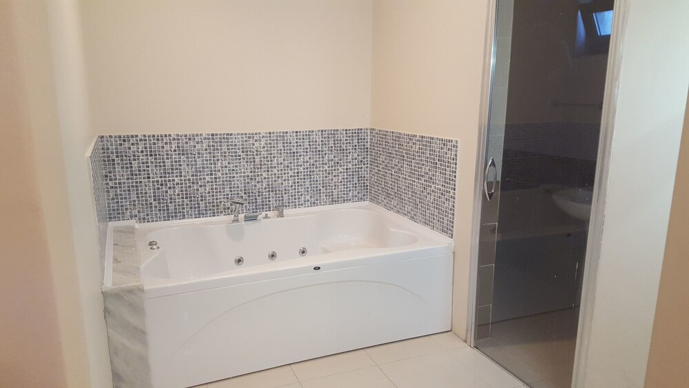 Crystal Continental Rezervasyon