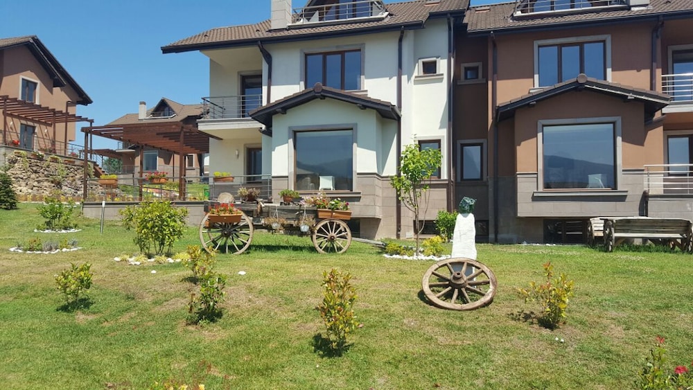 Crystal Continental Rezervasyon