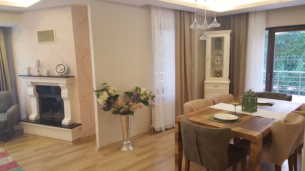 Crystal Continental Rezervasyon