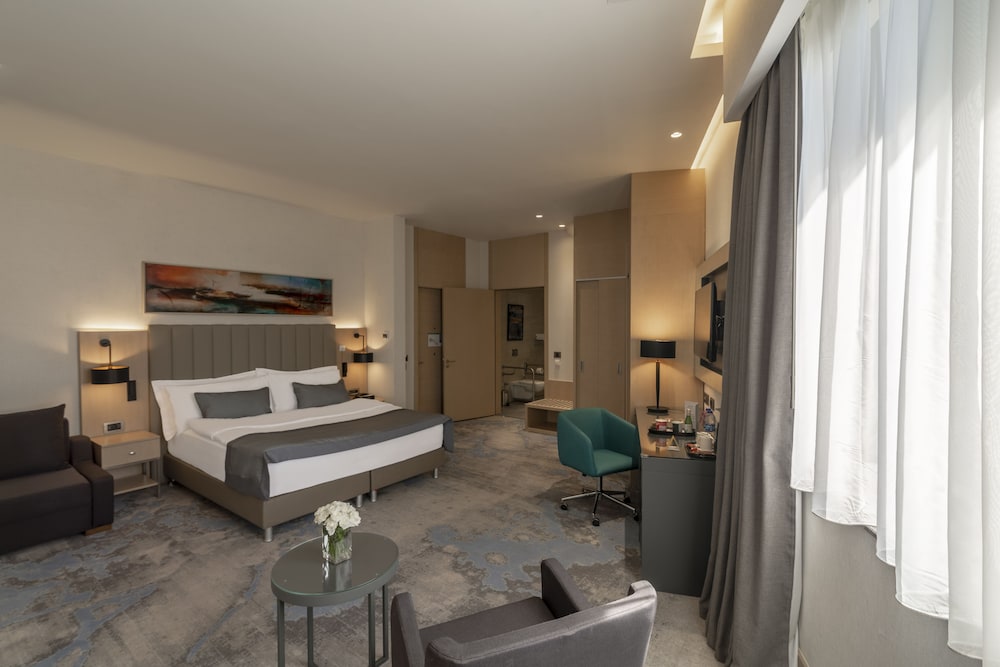 Crowne Plaza Nevşehir - Cappadocia Rezervasyon