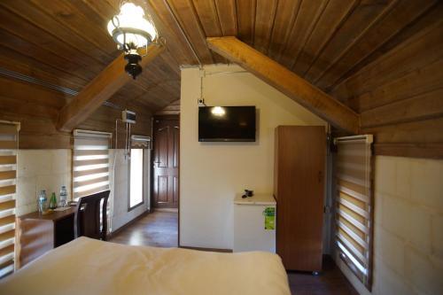 Efebey Konağı Butik Otel Rezervasyon