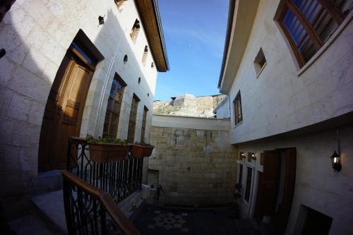 Efebey Konağı Butik Otel Rezervasyon