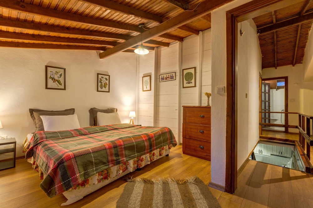 Beta Home Lake House Rezervasyon