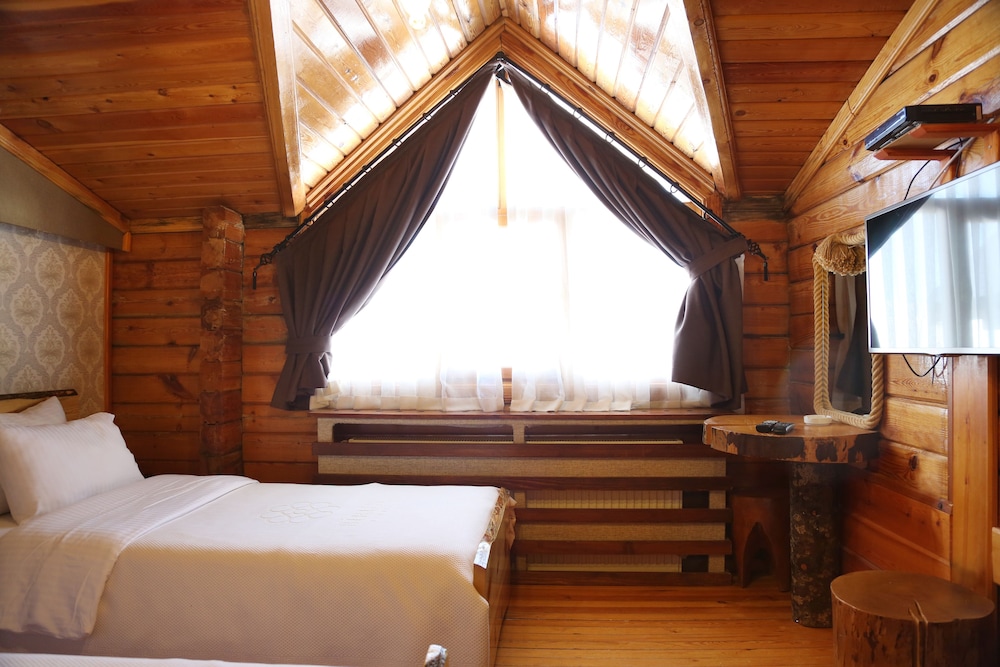 Birun Kumbet Dag Evi Rezervasyon