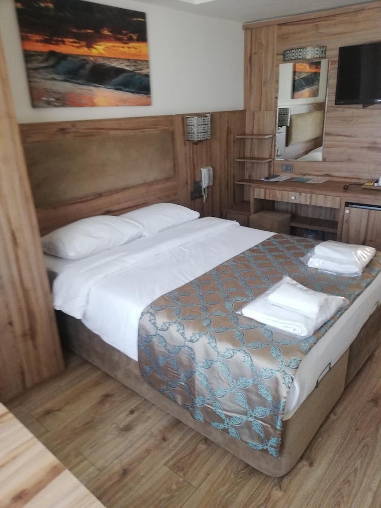 Akcakoca Poyraz Otel Rezervasyon