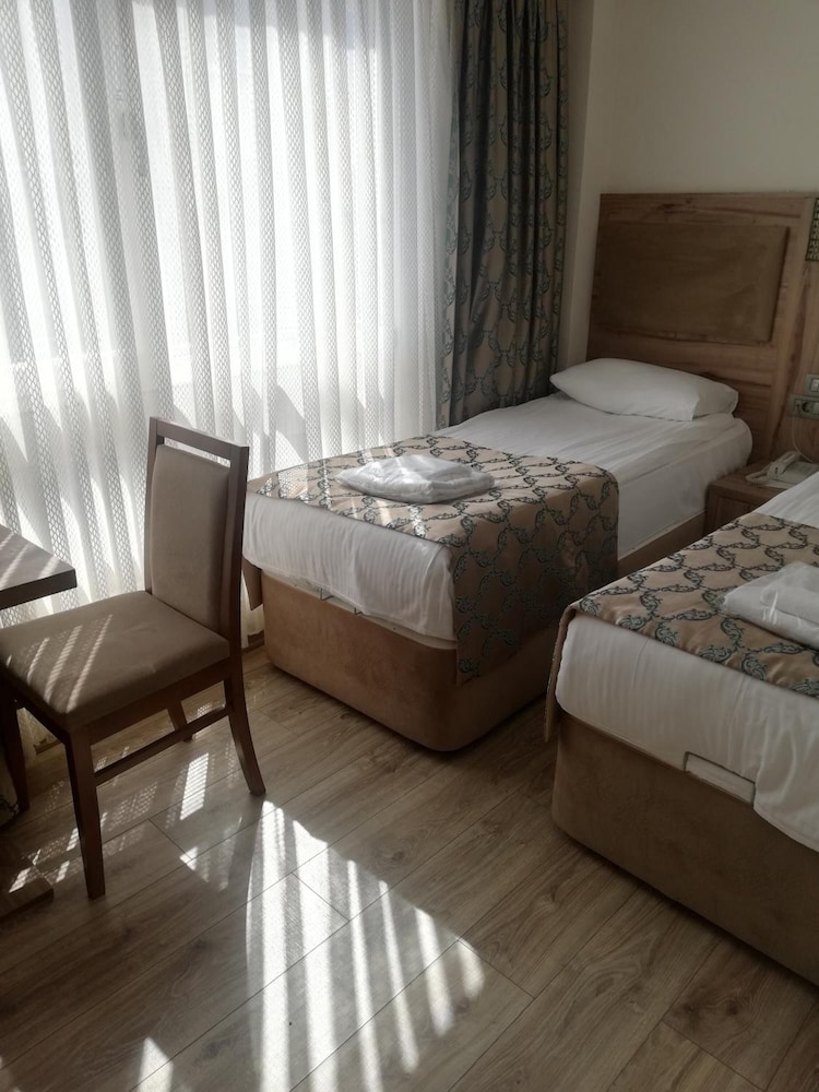Akcakoca Poyraz Otel Rezervasyon
