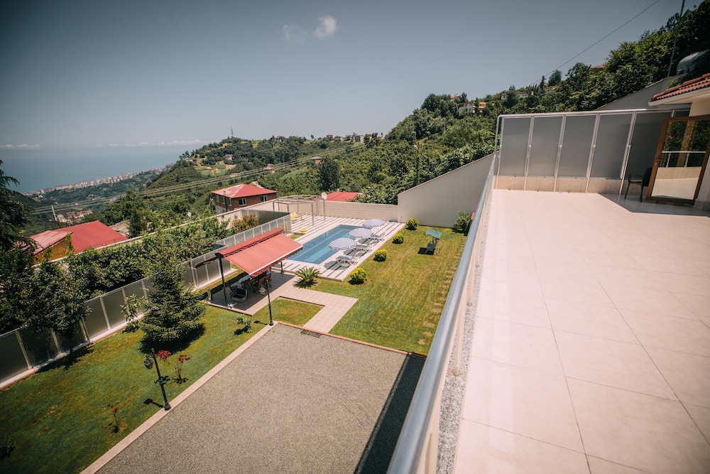 Blue & Green Villa Gursoy Rezervasyon