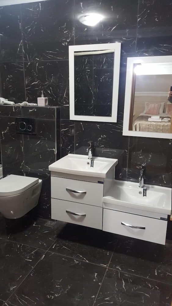 Abant Bahçeli Köşk Rezervasyon