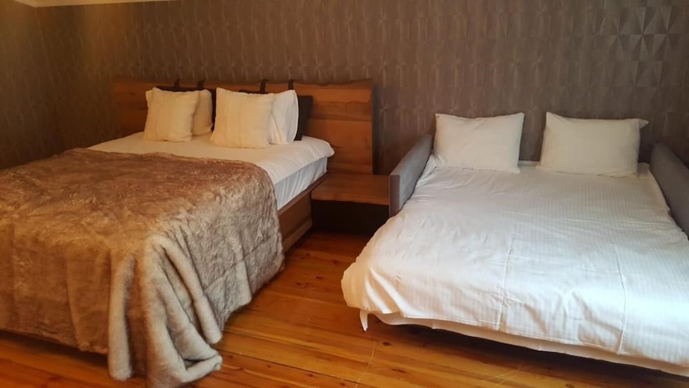 Abant Bahçeli Köşk Rezervasyon