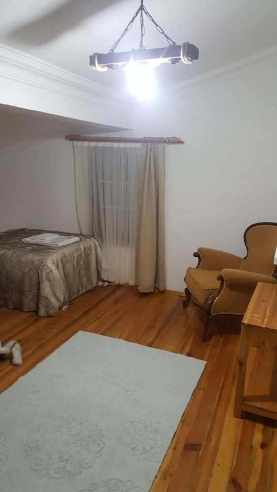 Abant Bahçeli Köşk Rezervasyon