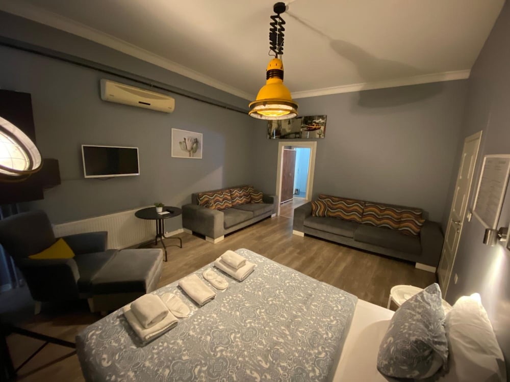 Flats Company - Karakoy Apartment Rezervasyon