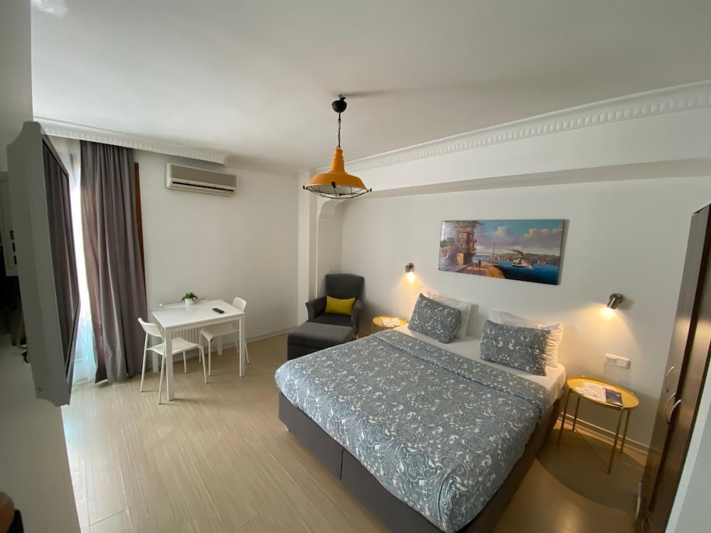 Flats Company - Karakoy Apartment Rezervasyon