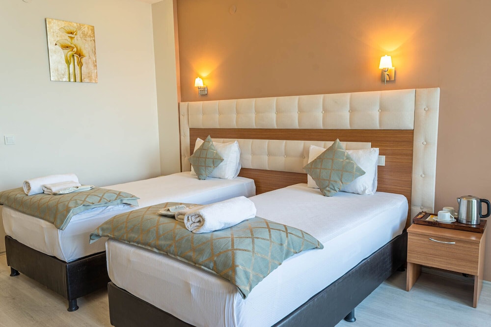 Westport Istanbul Hotel Rezervasyon