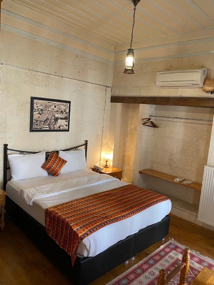 Dilek Hanım Konağı Butik Otel Rezervasyon