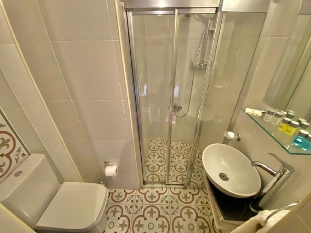 Dilek Hanım Konağı Butik Otel Rezervasyon