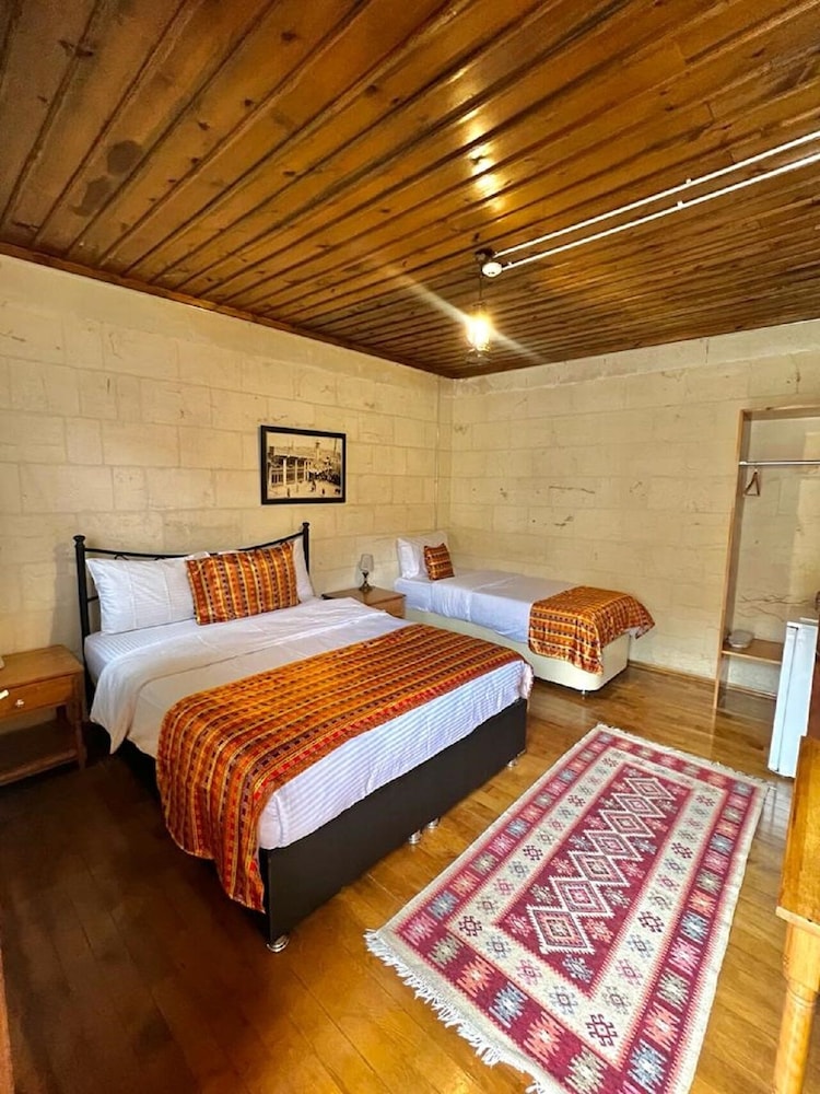 Dilek Hanım Konağı Butik Otel Rezervasyon