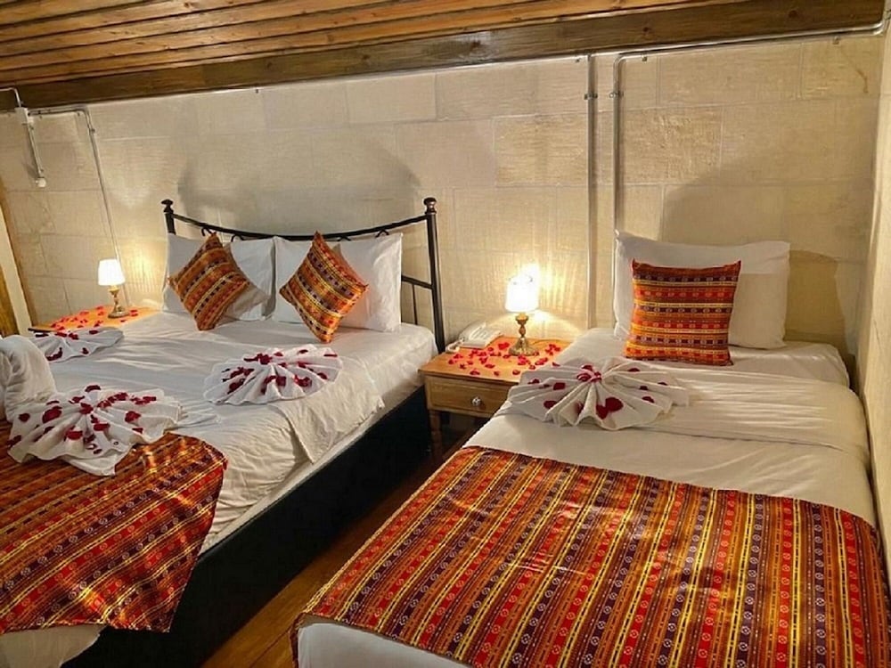 Dilek Hanım Konağı Butik Otel Rezervasyon