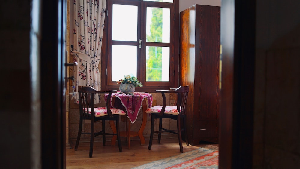 Herakles Butik Otel Rezervasyon