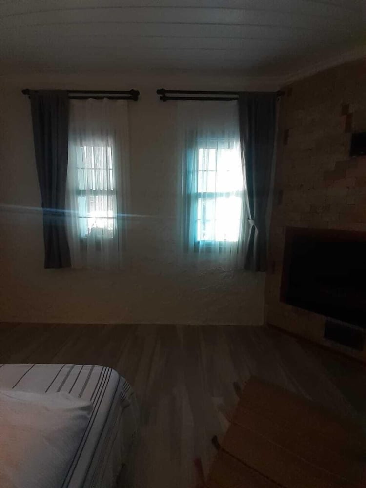 Herakles Butik Otel Rezervasyon
