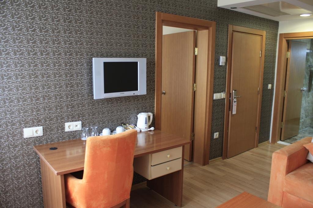 Emin Kocak Hotel Rezervasyon