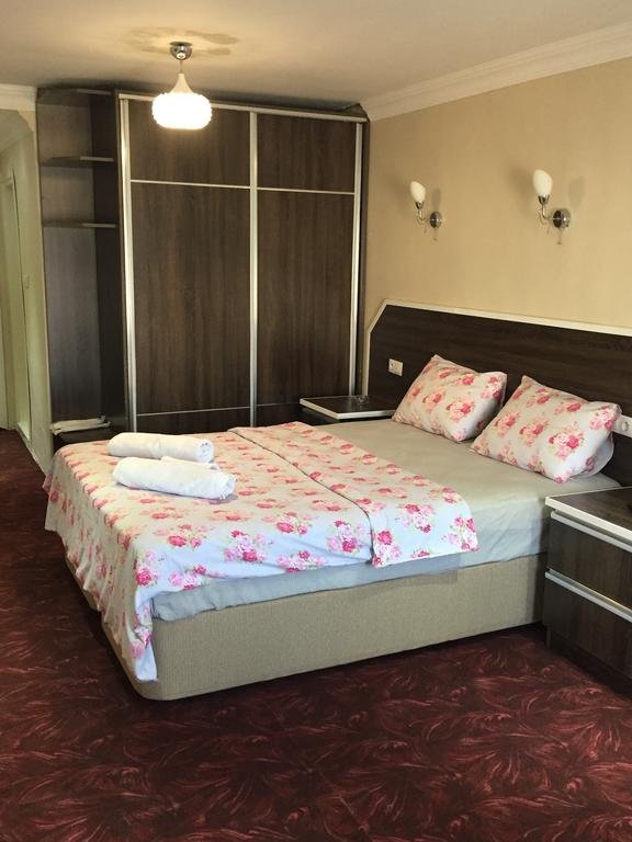 Yanki Otel Rezervasyon