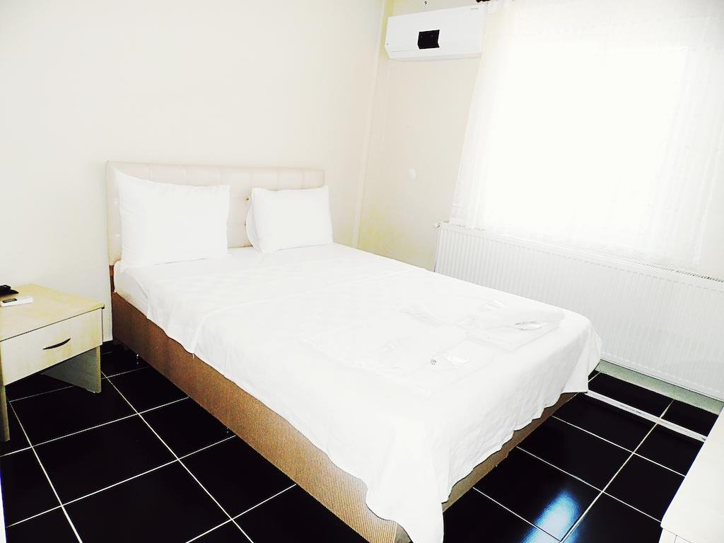 Saral Hotel Rezervasyon