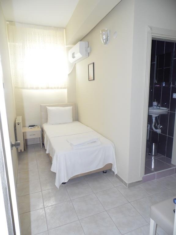 Saral Hotel Rezervasyon