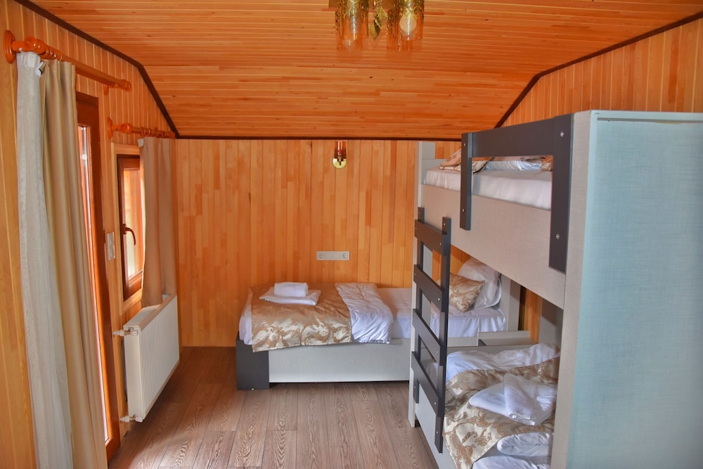 Ada Bungalow Hotel Rezervasyon