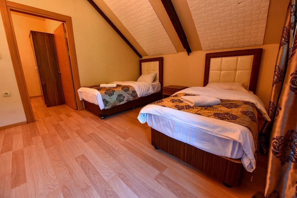 Ada Bungalow Hotel Rezervasyon