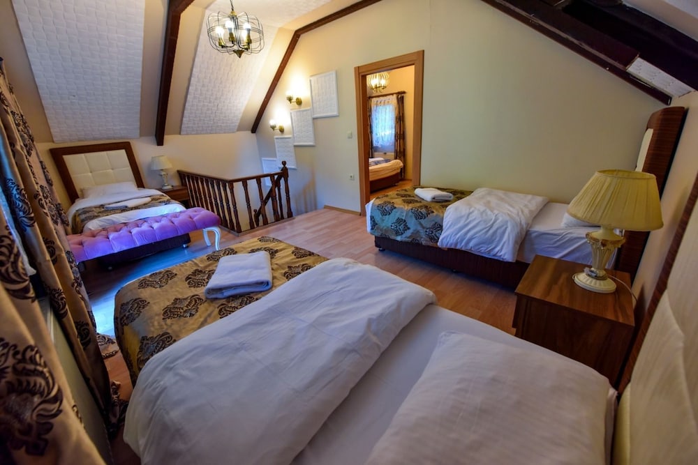 Ada Bungalow Hotel Rezervasyon