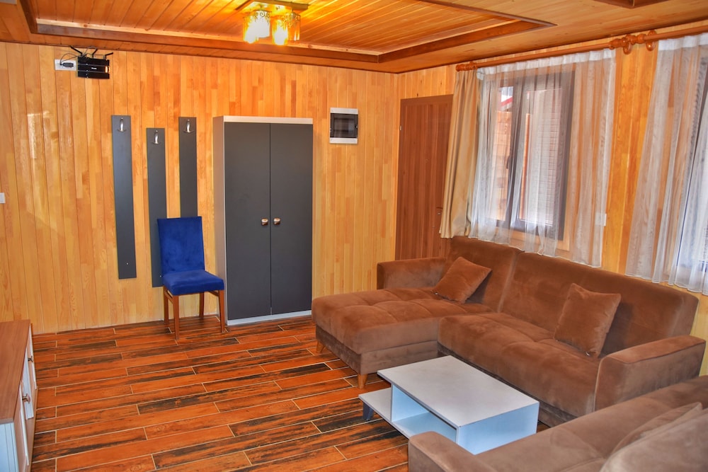 Ada Bungalow Hotel Rezervasyon