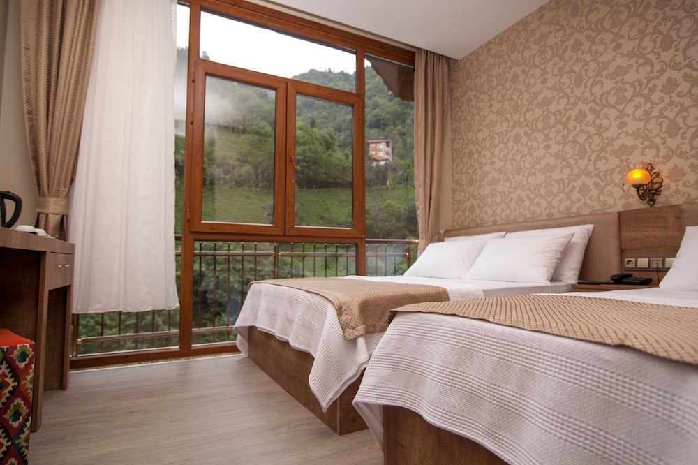 Hanedan Suit Hotel Rezervasyon