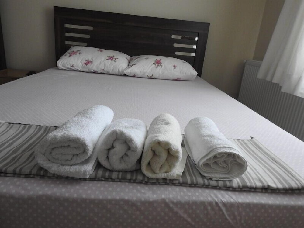 Livadi Hotel Rezervasyon