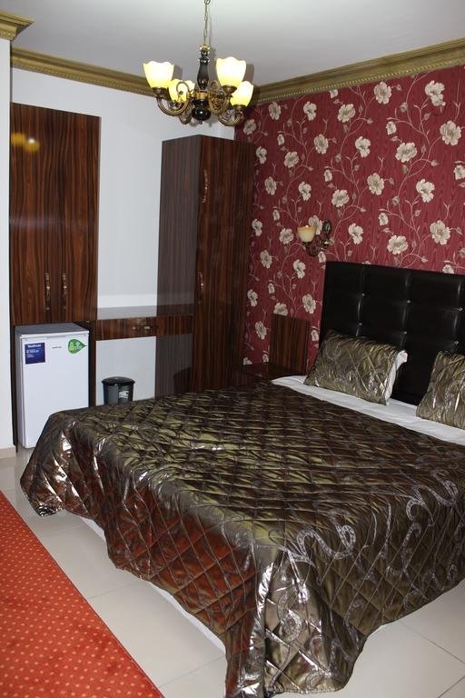 Altuncu Thermal Hotel Rezervasyon
