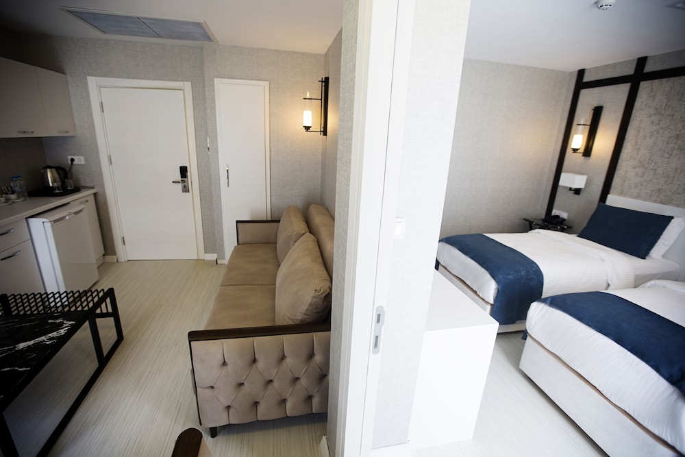 Gardenya Suit Hotel Rezervasyon