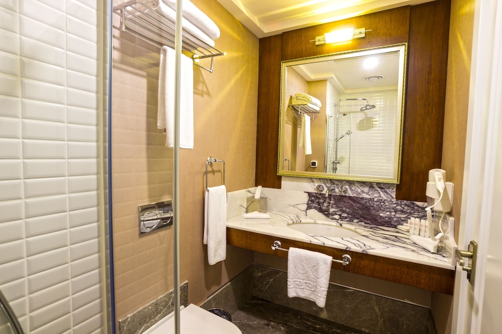 Mell Hotel Rezervasyon