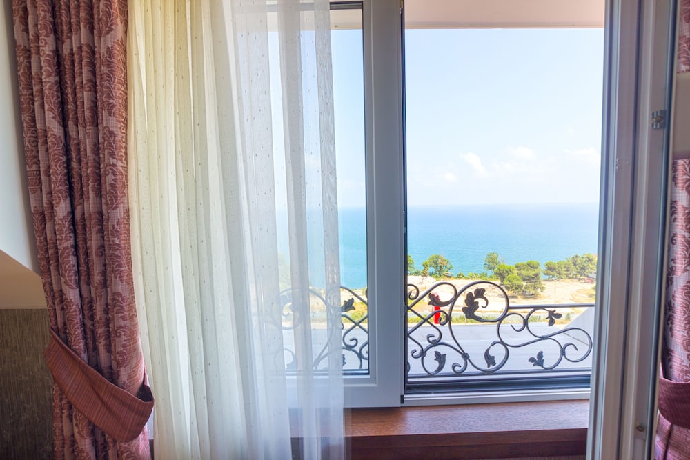 Mell Hotel Rezervasyon