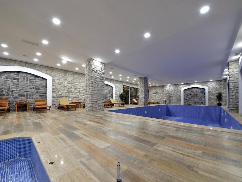 Sertac Hotel Rezervasyon