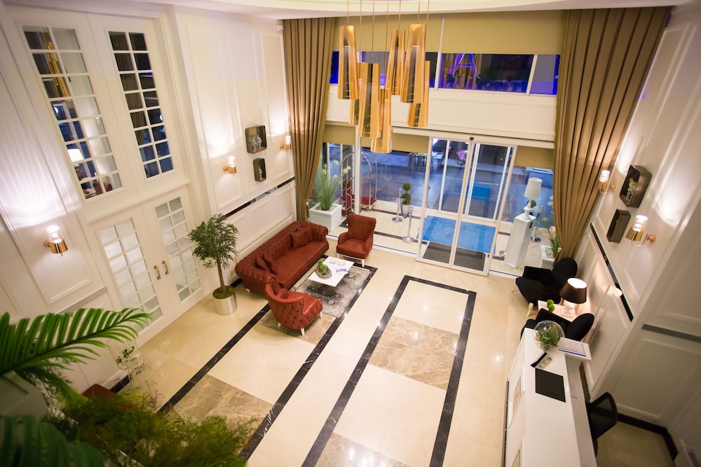 A Royal Suites Rezervasyon