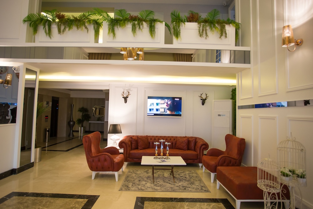 A Royal Suites Rezervasyon