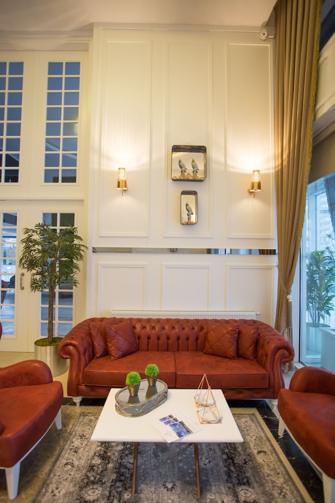 A Royal Suites Rezervasyon