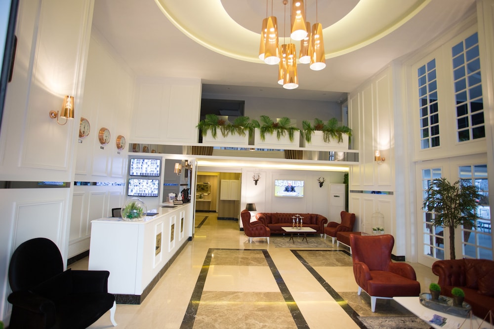A Royal Suites Rezervasyon